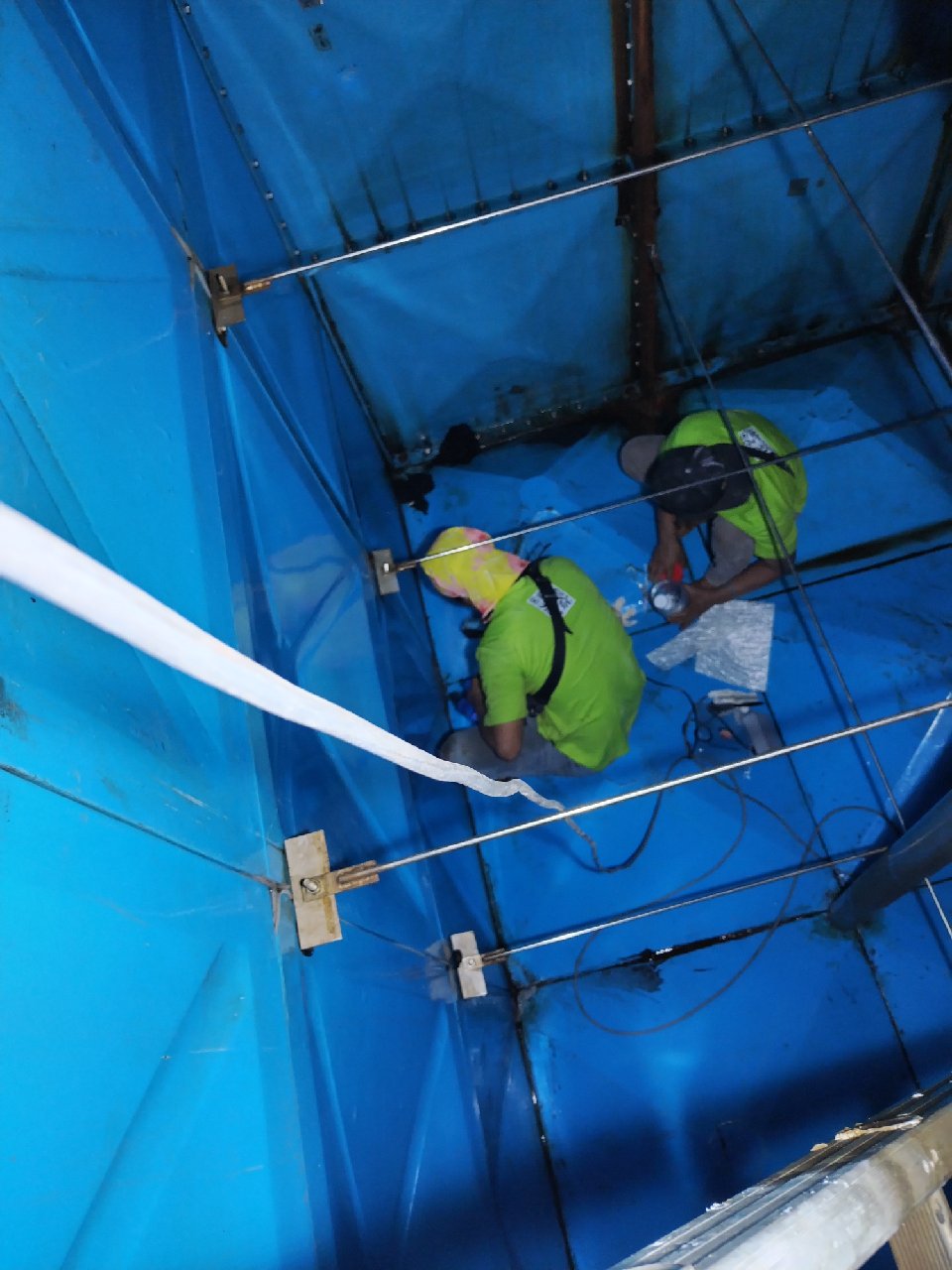 Water tank cleaning and lining work